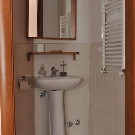 Gialel Guest house