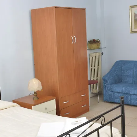 Gialel Guest house 2*