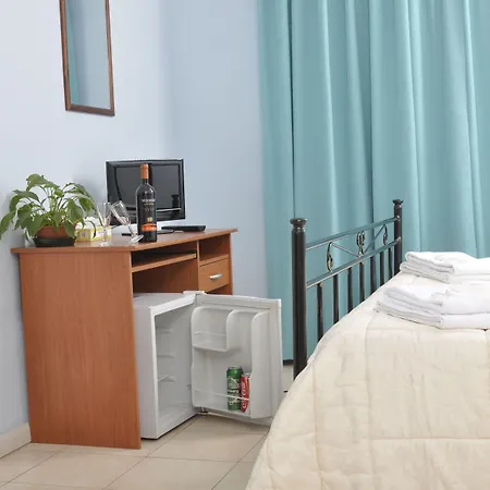 Guest house Gialel 2*